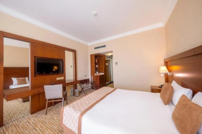 Salamis Bay Conti Resort Hotel & Casino Famagusta  Pokoj fotografie A room at the hotel
